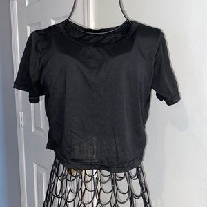 CUTE BLACK CROP TOP 💙bundle to save💙